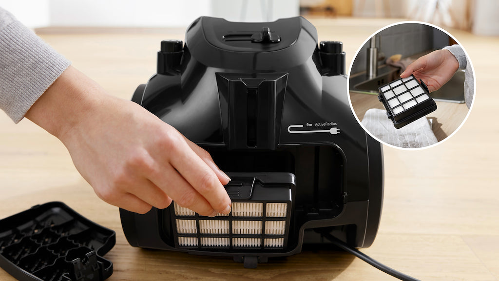 BGS05BA2GB, Bagless vacuum cleaner