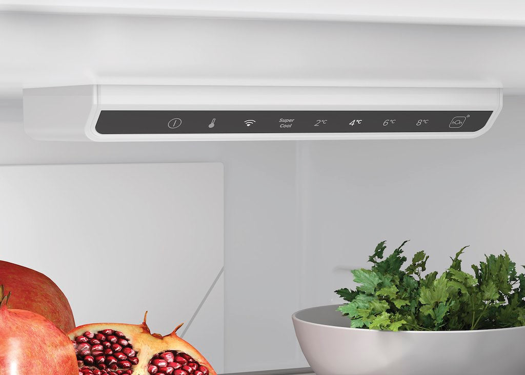 Hoover HOCE4T618EWK Freestanding Fridge Freezer