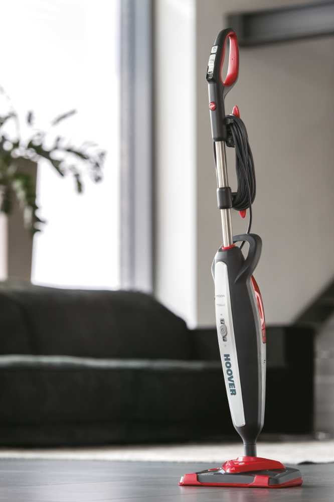 Hoover CAD1700D Steam Cleaner