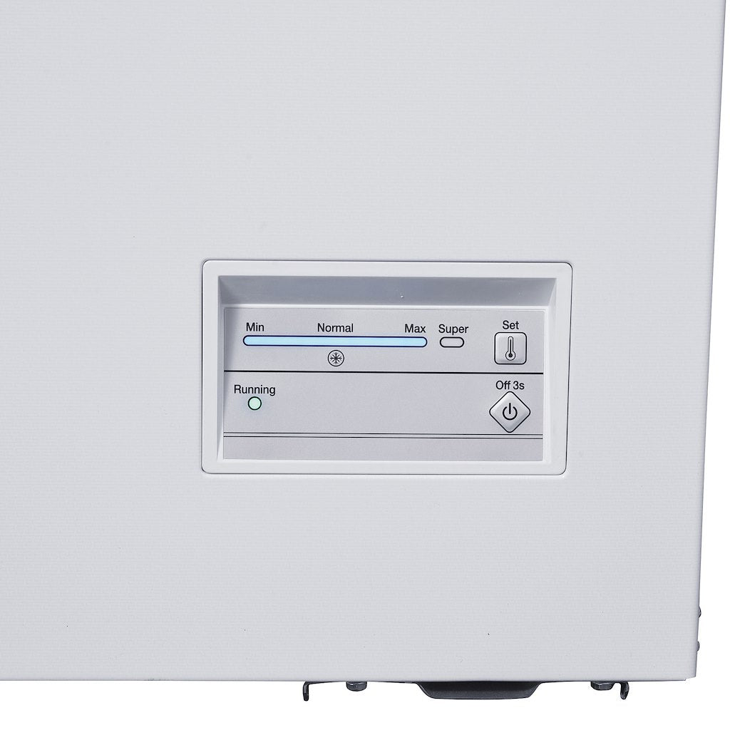 71cm 142 Litre Chest Freezer White