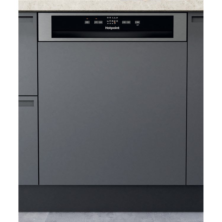 Hotpoint semi integrated dishwasher: full size, stainless steel