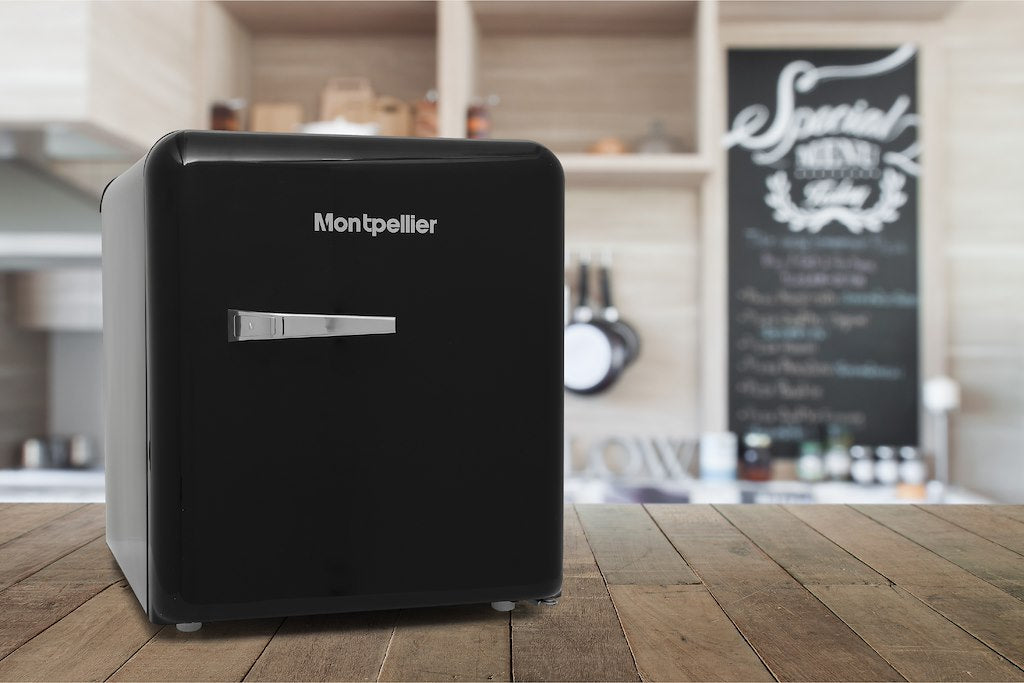 Montpellier MAB50K Table Top Retro Fridge - Black