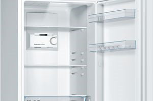 KGN33NWECG, Free-standing fridge-freezer with freezer at bottom