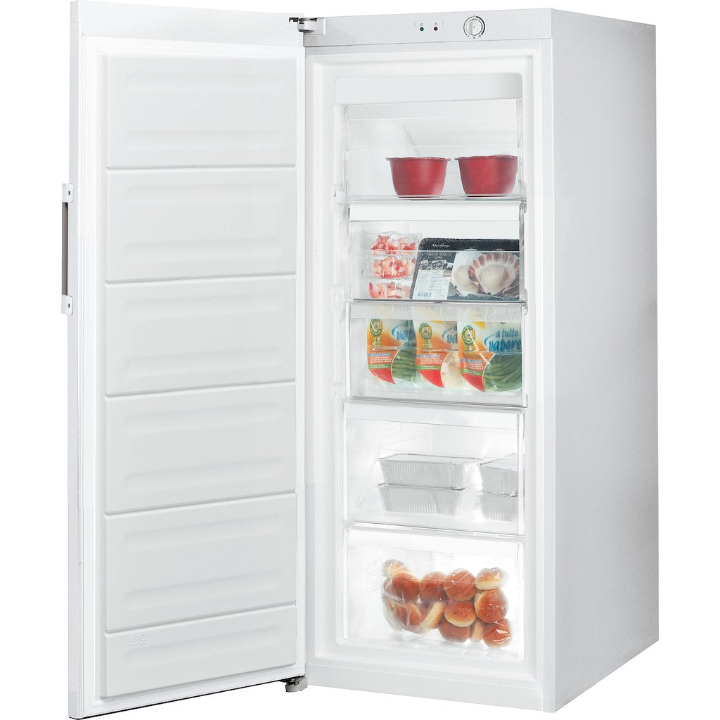 Freestanding upright freezer: white colour