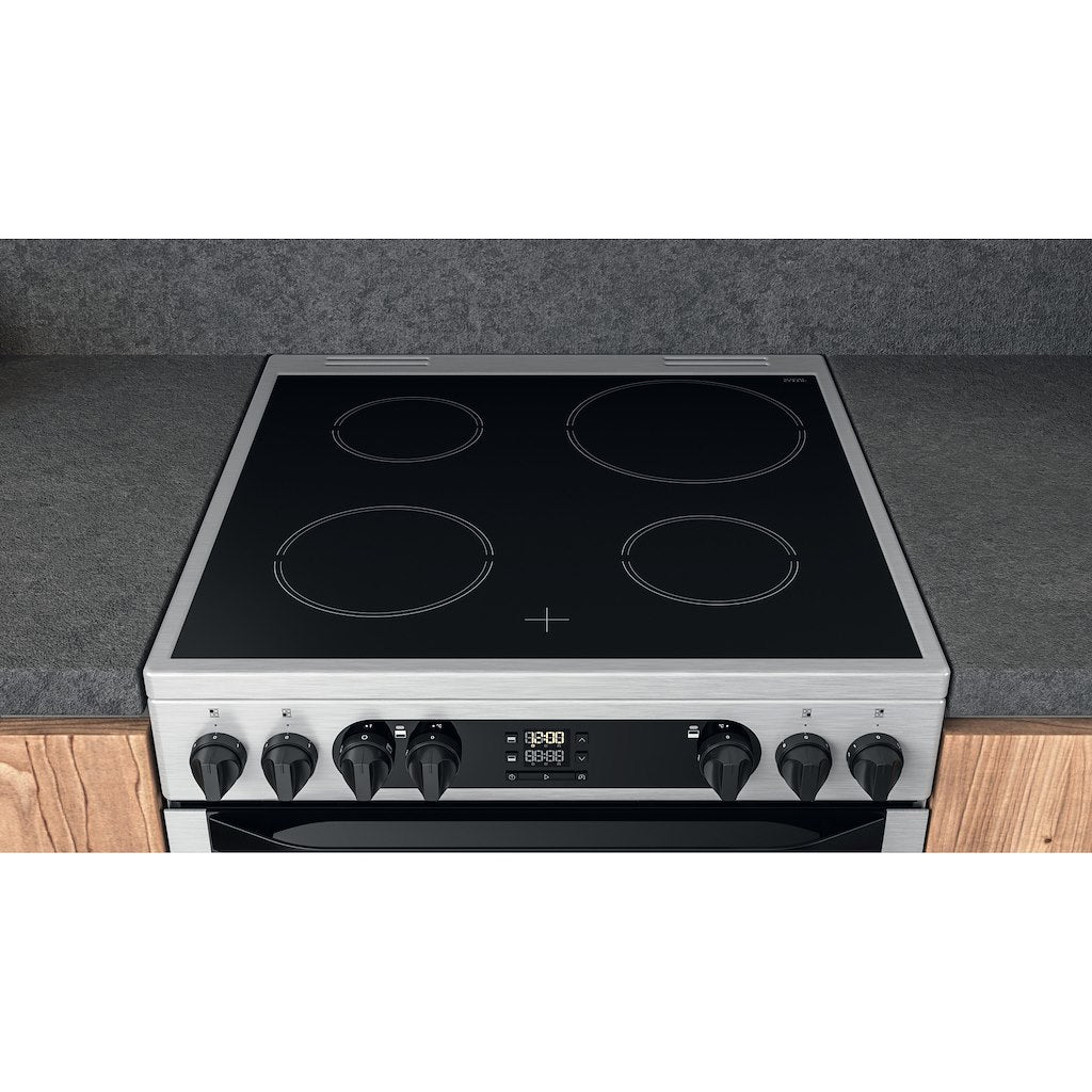 Hotpoint electric freestanding double cooker: 60cm