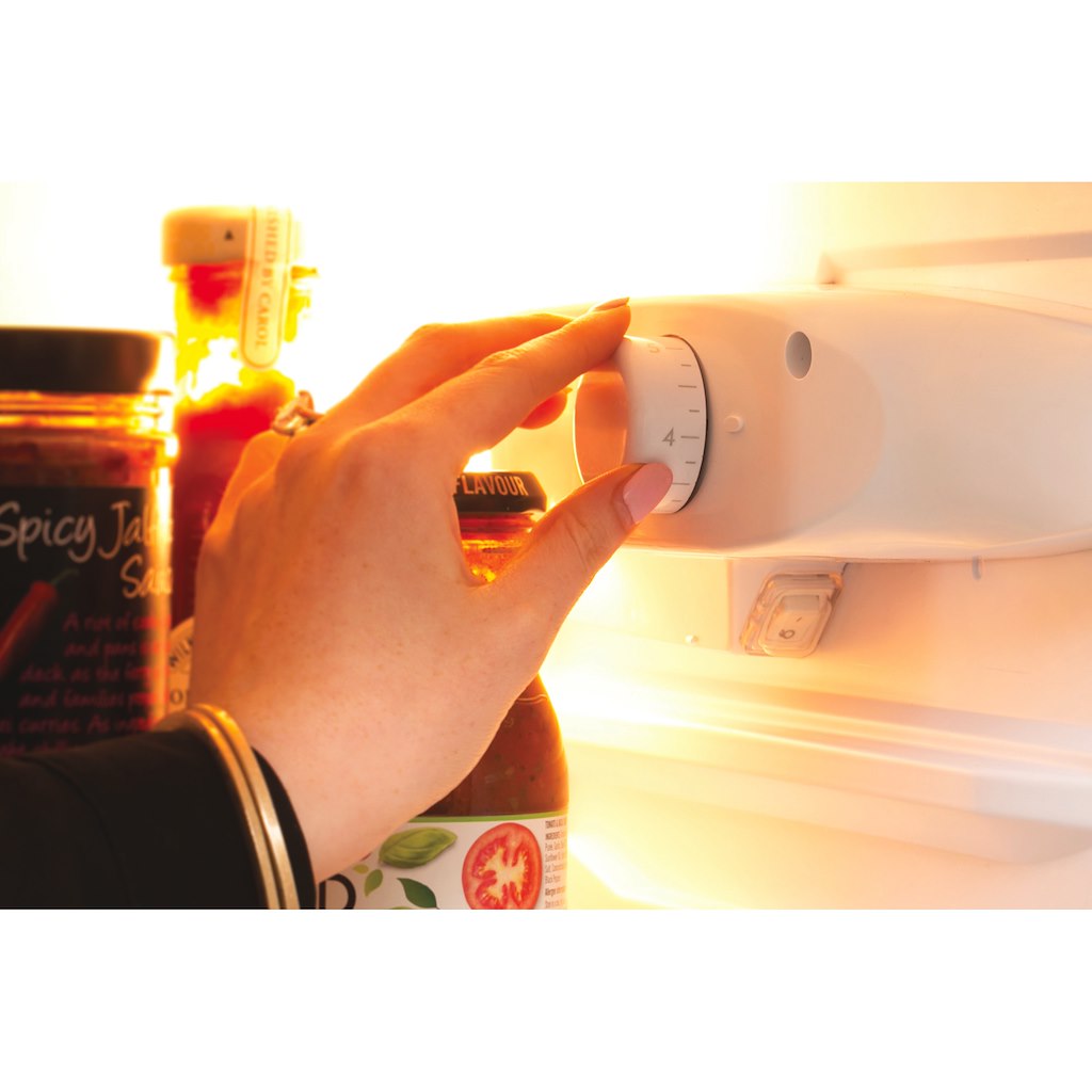 Hotpoint freestanding fridge freezer