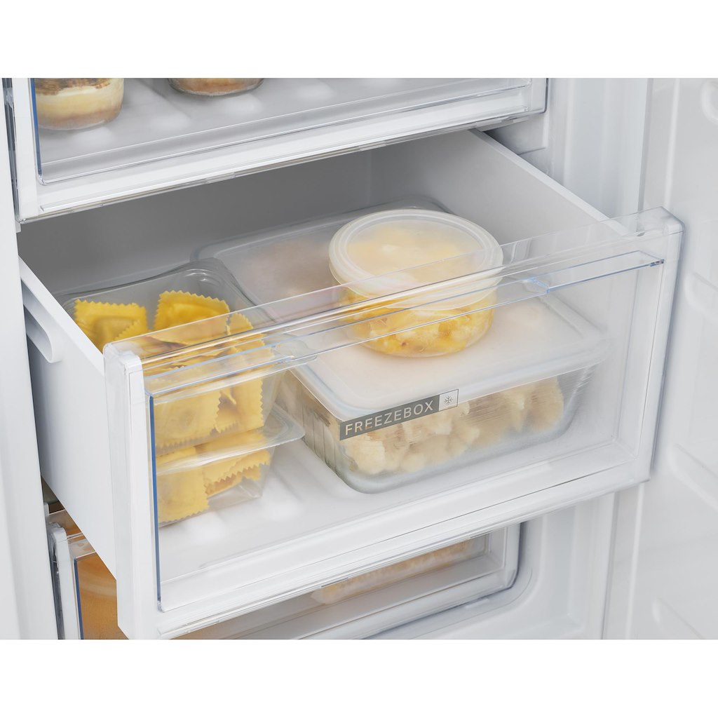 Whirlpool Low Frost Fridge Freezer - White - 70/30 Split - 19 Shopping Bags - E Rated - W5 821E W UK