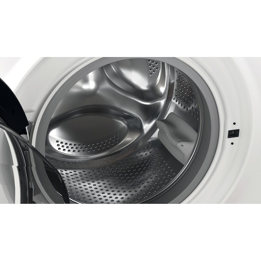 Hotpoint freestanding front loading washing machine: 9kg
