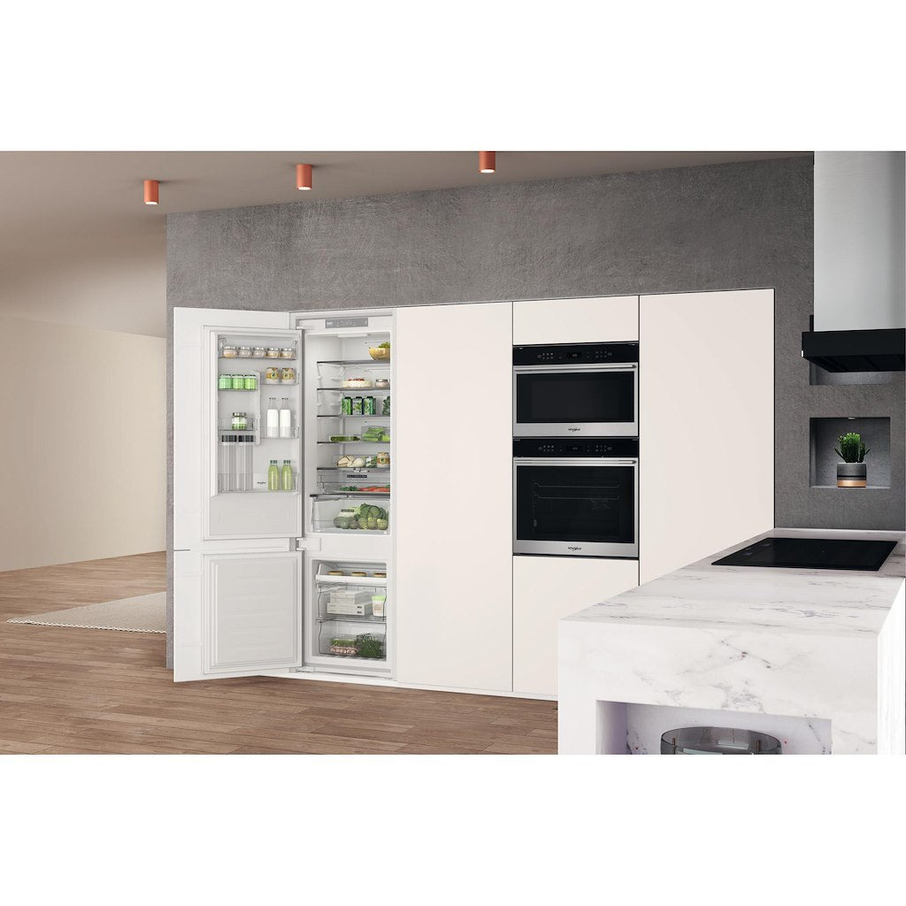 Whirlpool built in fridge freezer - WHC20 T321 UK