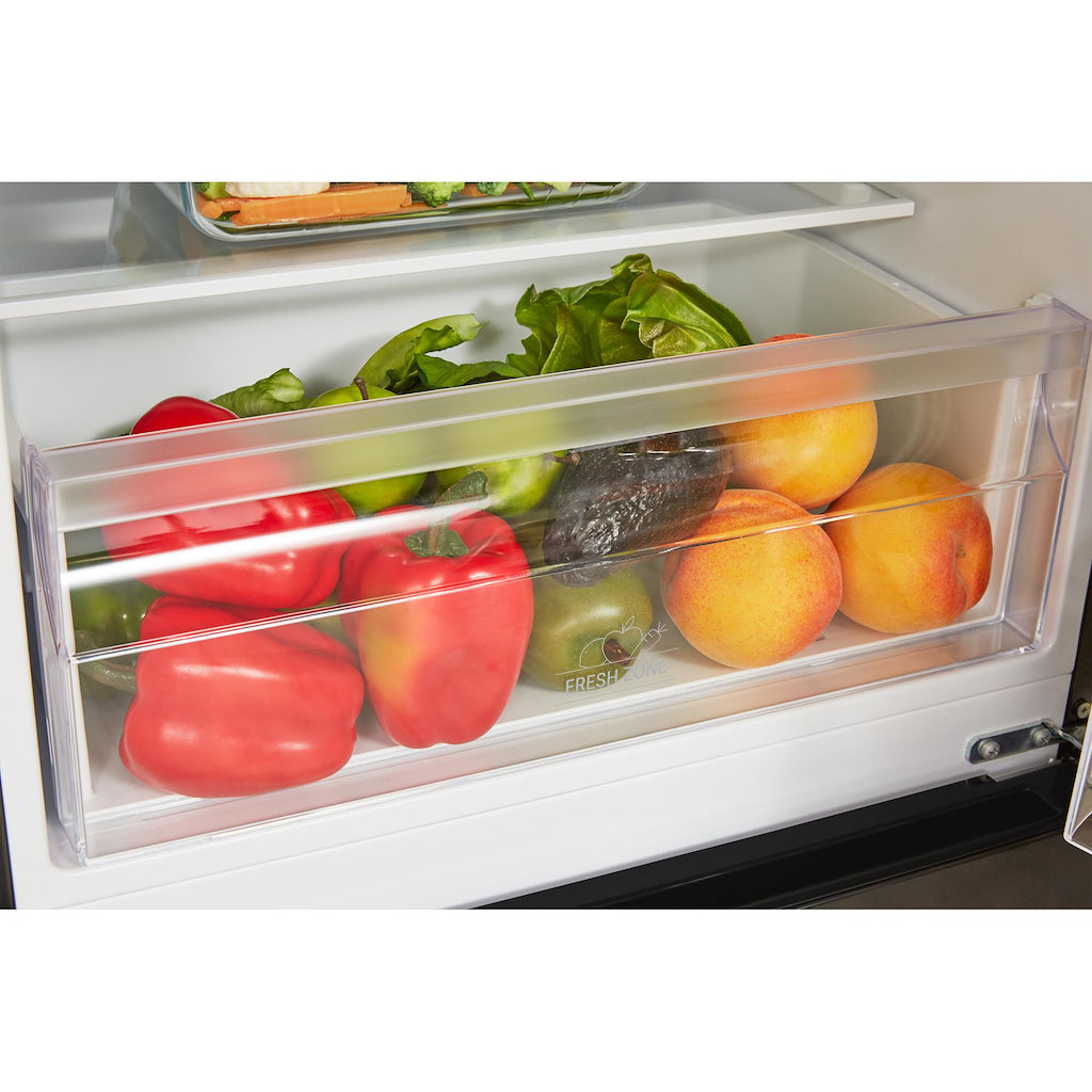 Hotpoint freestanding fridge freezer: frost free
