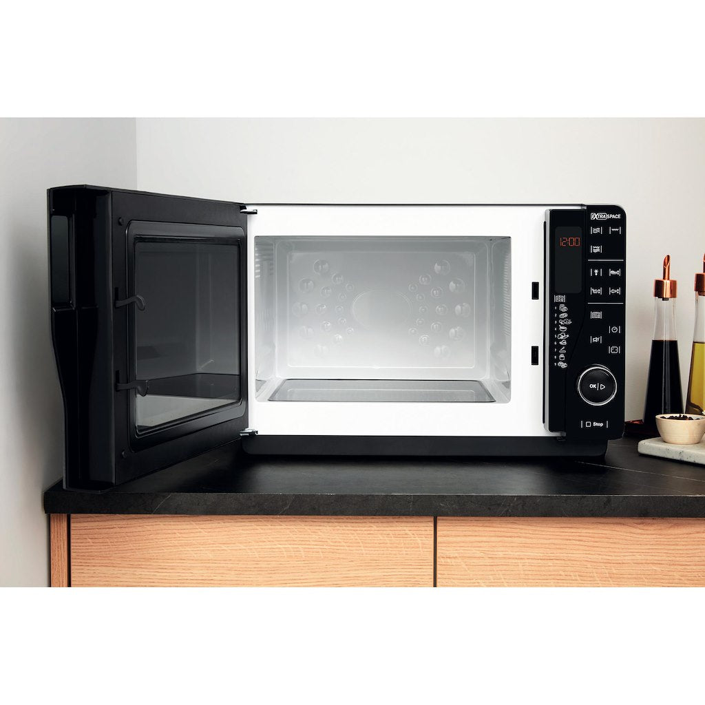 Hotpoint Ultimate Collection MWH 2621 MB Microwave - Black