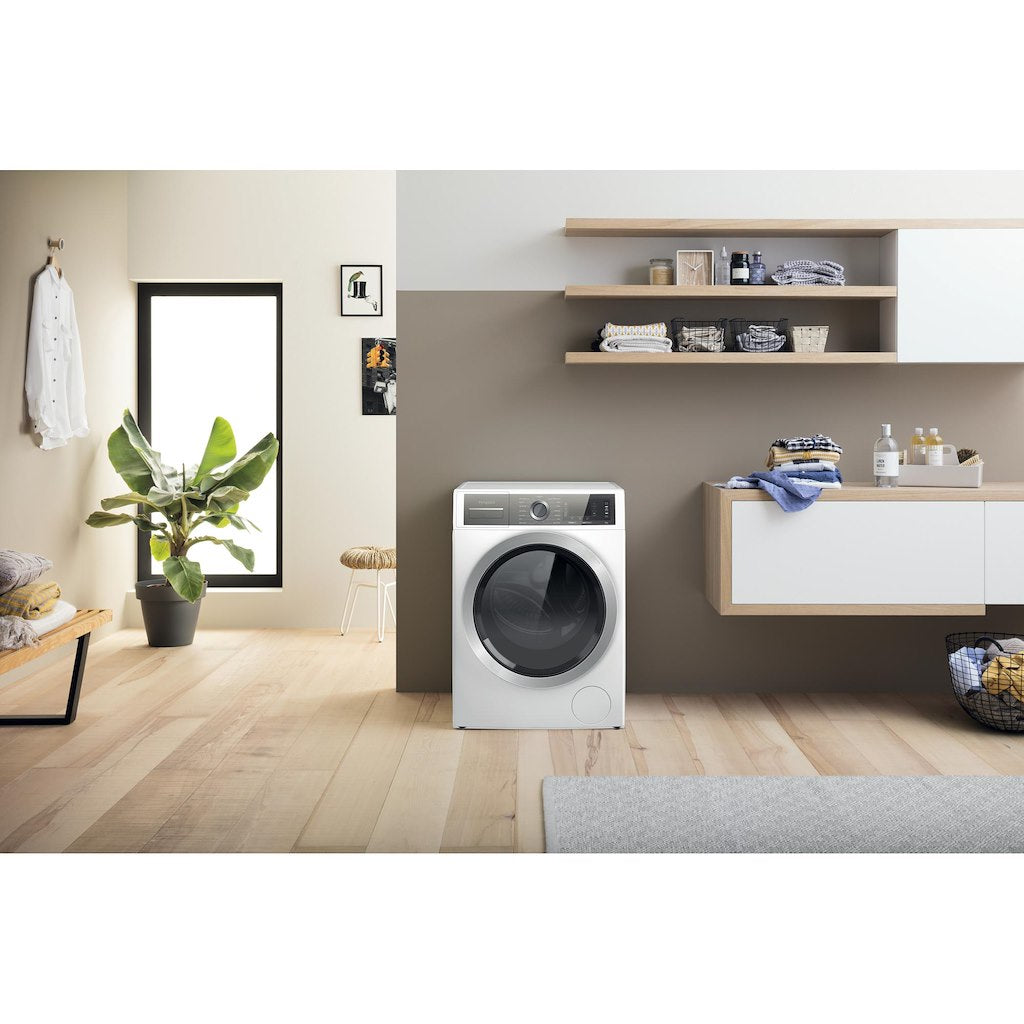 Hotpoint H6 W845WB UK Washing Machine - White