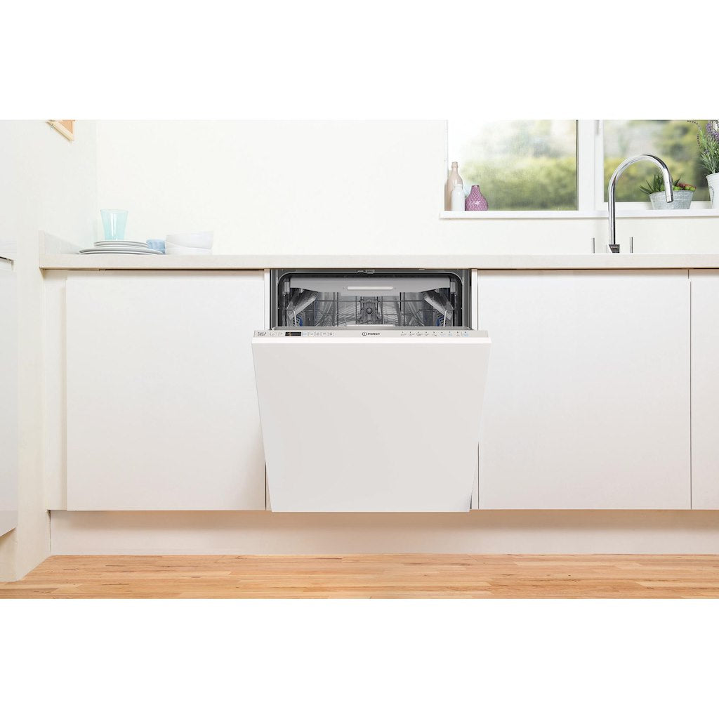 Integrated dishwasher: full size, white colour - DIO 3T131 FE UK