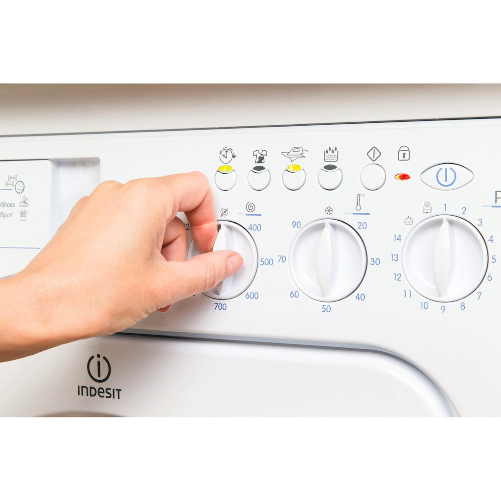 Indesit, Built in front loading washing machine: 7kg