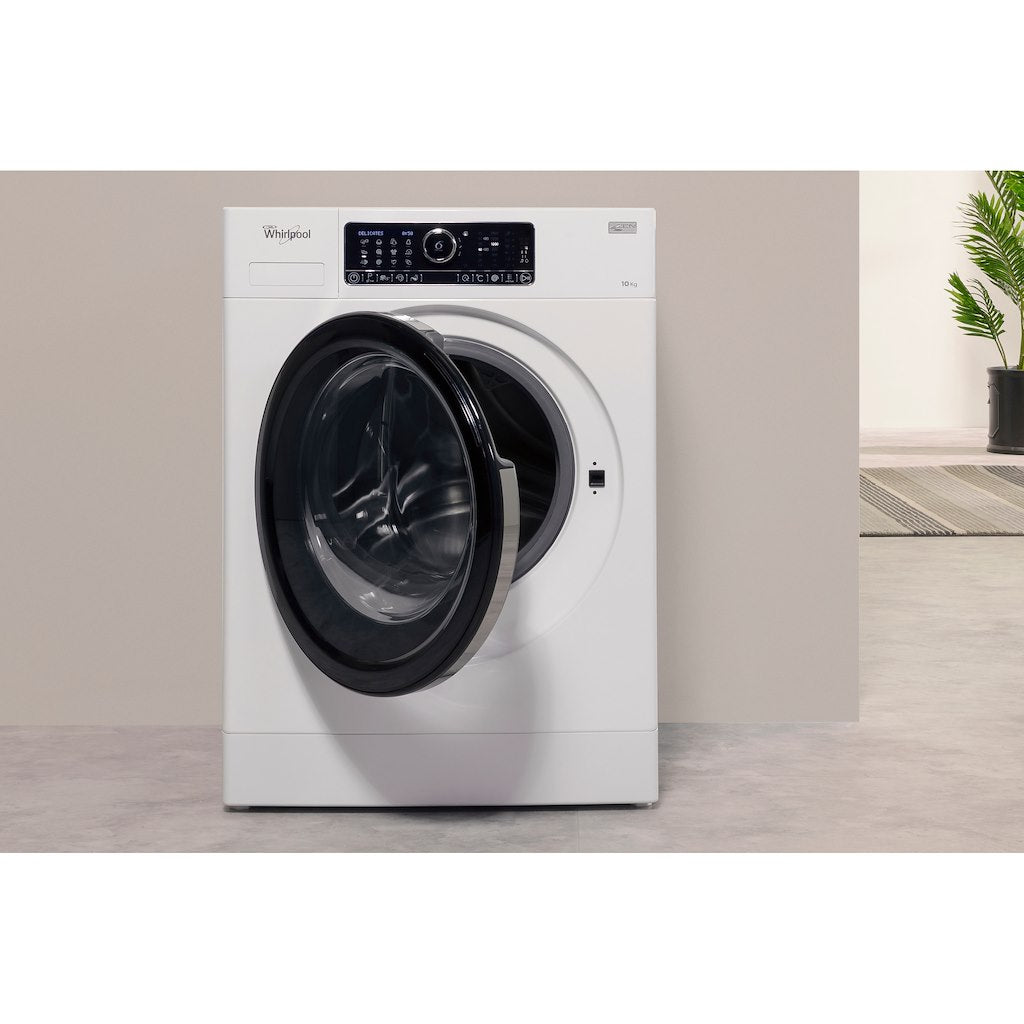 Whirlpool washing machine: 10kg - FSCR 10431