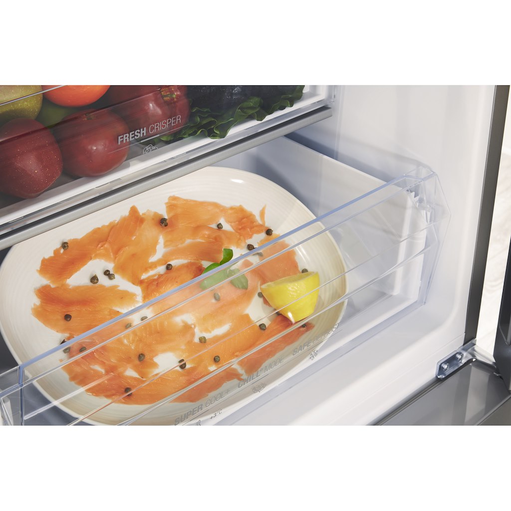 Hotpoint freestanding fridge freezer: frost free