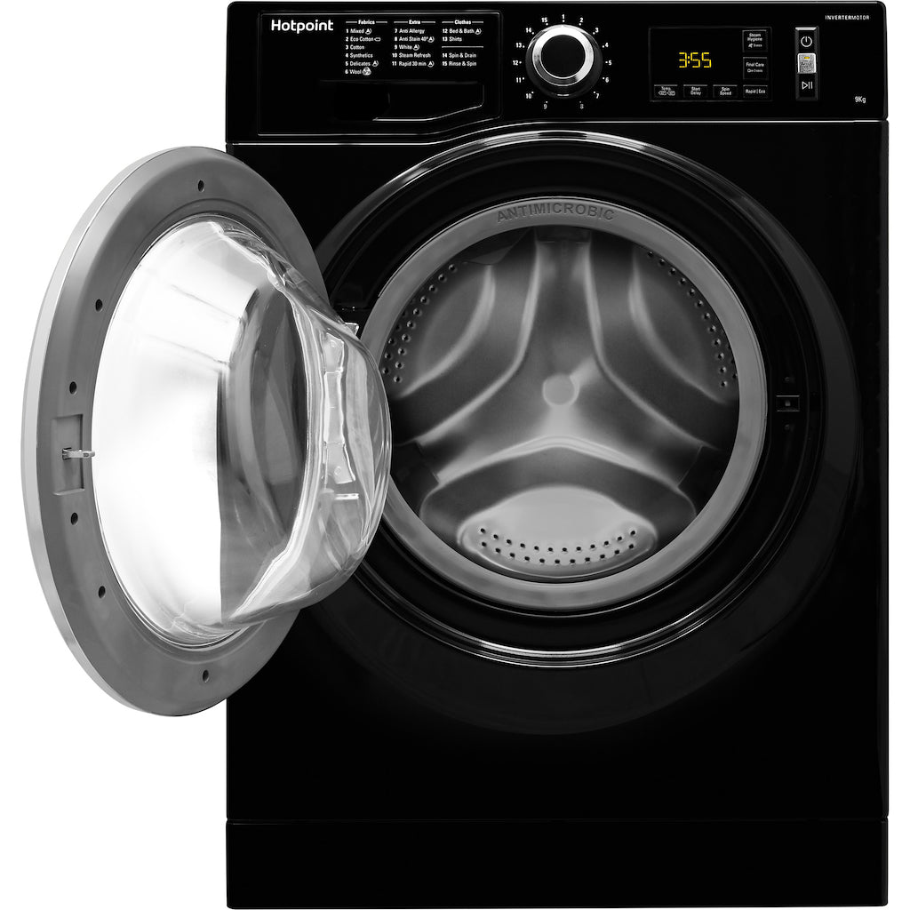 Hotpoint freestanding front loading washing machine: 9kg