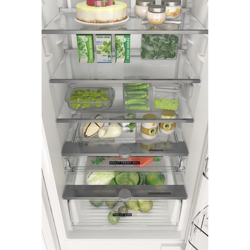 Total No Frost 70/30 Integrated Fridge Freezer - 54CM - 280L