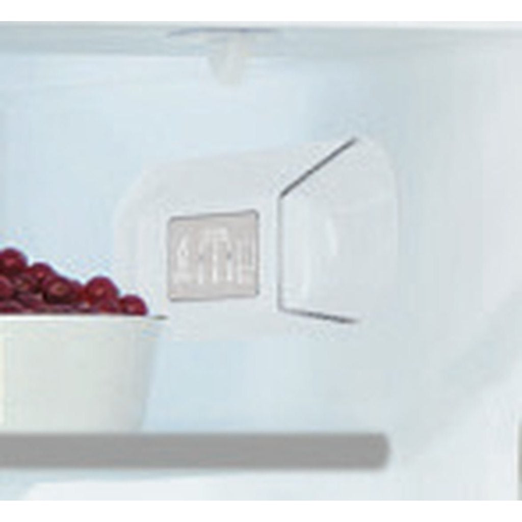Whirlpool built in fridge freezer: frost free - ART 20163 NF 0