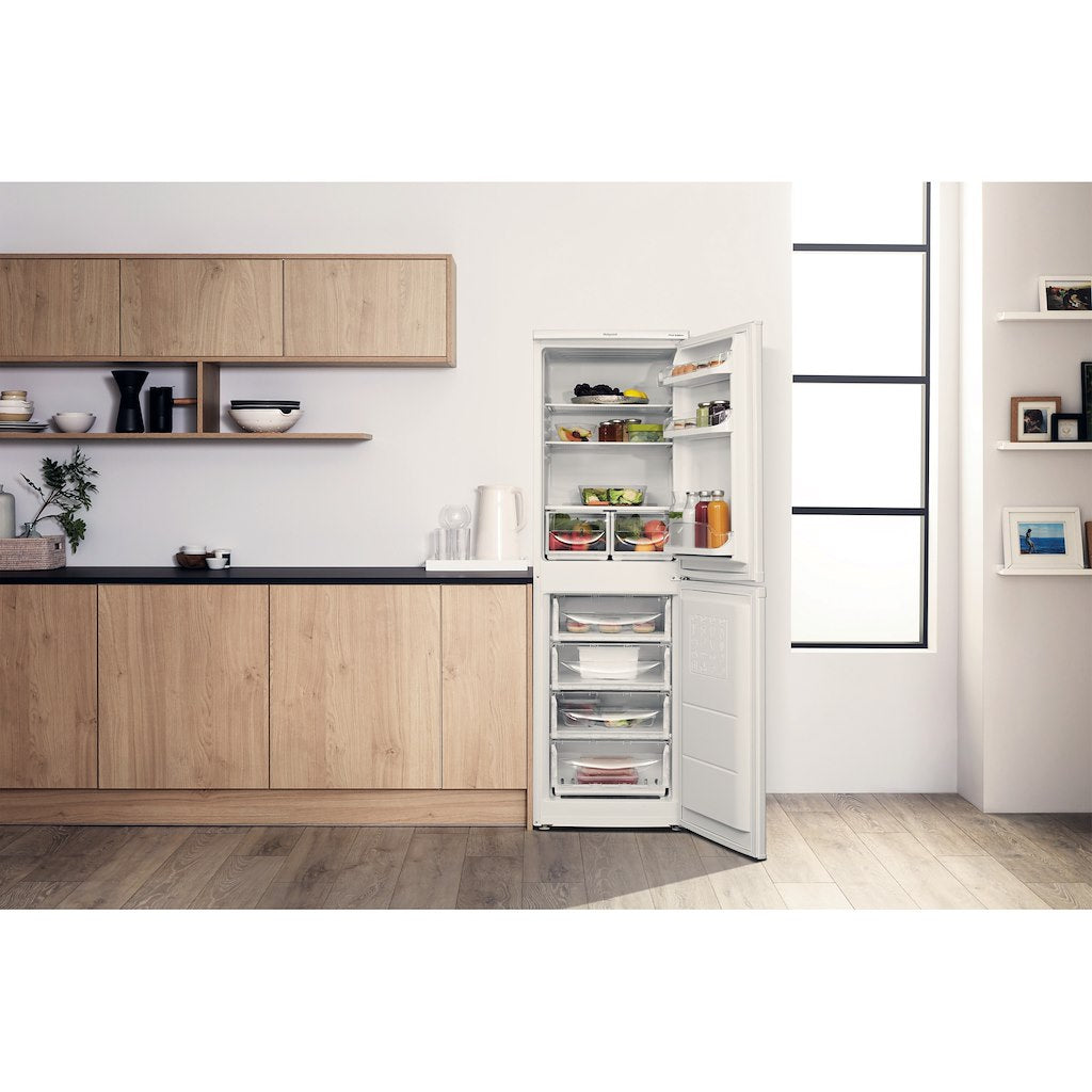 Hotpoint freestanding fridge freezer