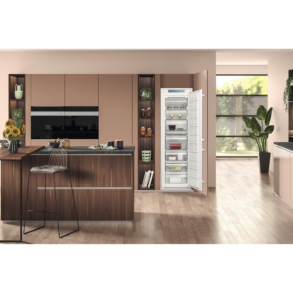 Hotpoint No Frost Tall Integrated Freezer - E Rated