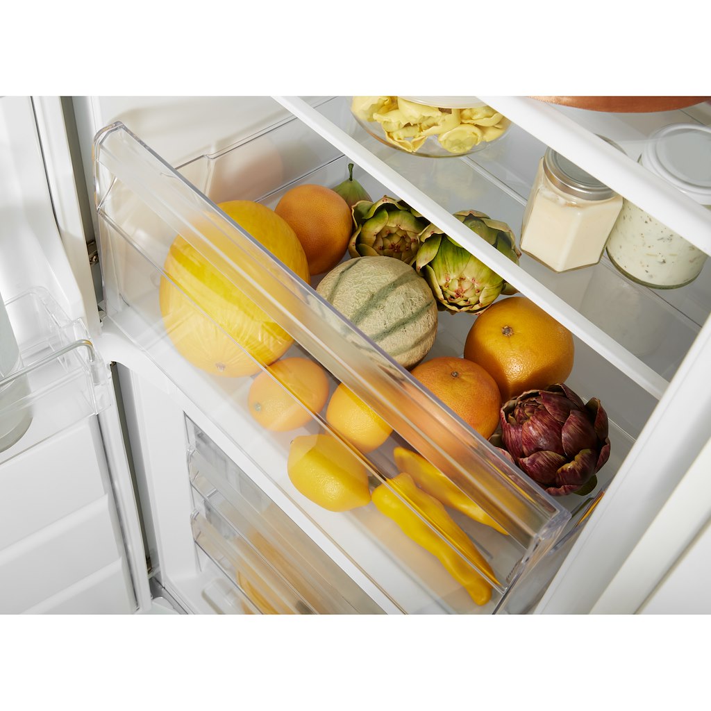 Whirlpool built in fridge freezer: frost free - ART 20163 NF 0