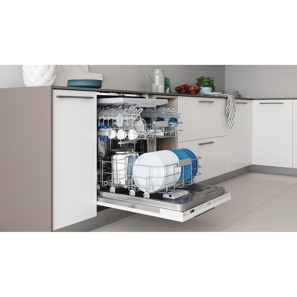 Integrated dishwasher: full size, white colour - DIO 3T131 FE UK