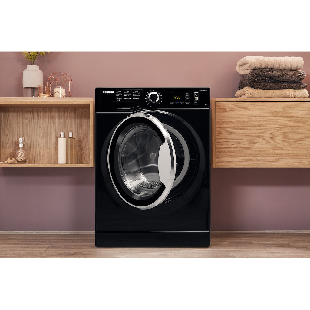 Hotpoint freestanding front loading washing machine: 9kg
