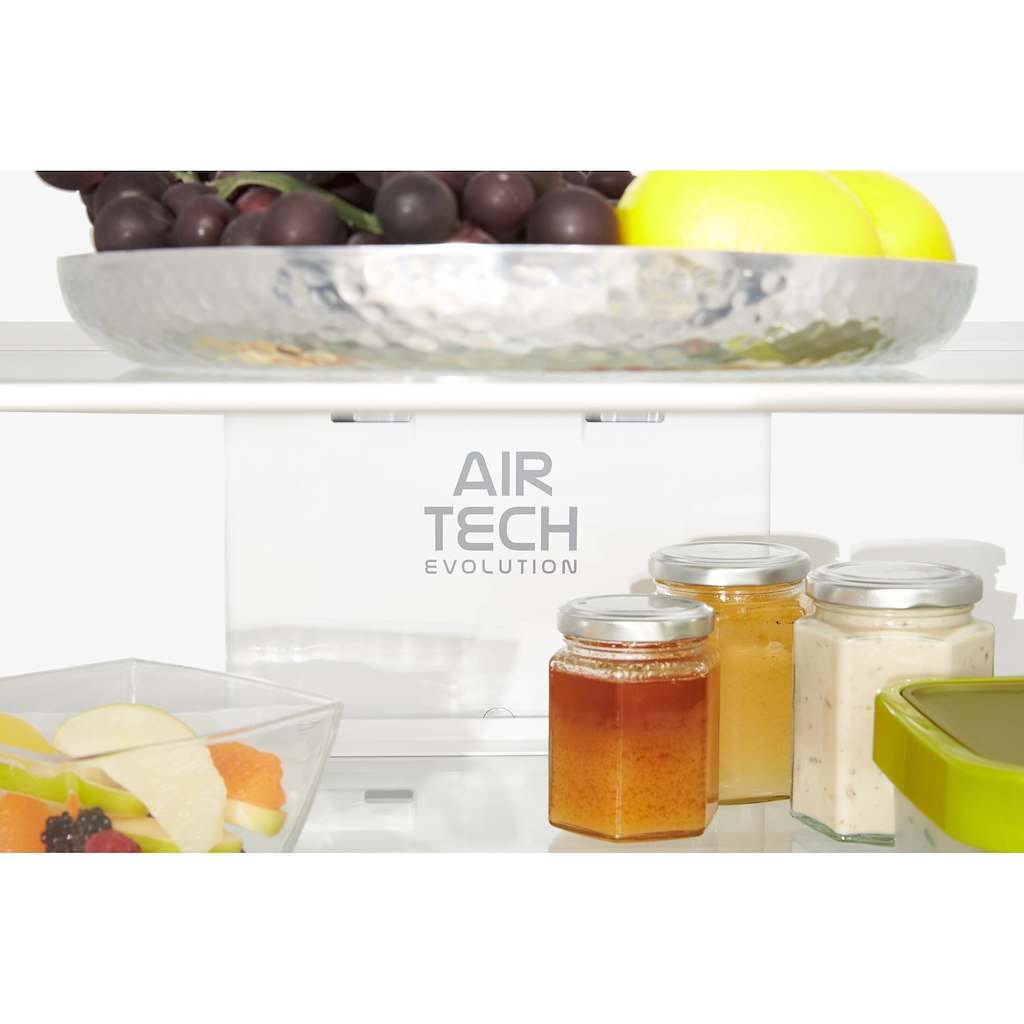 Hotpoint freestanding fridge freezer: frost free