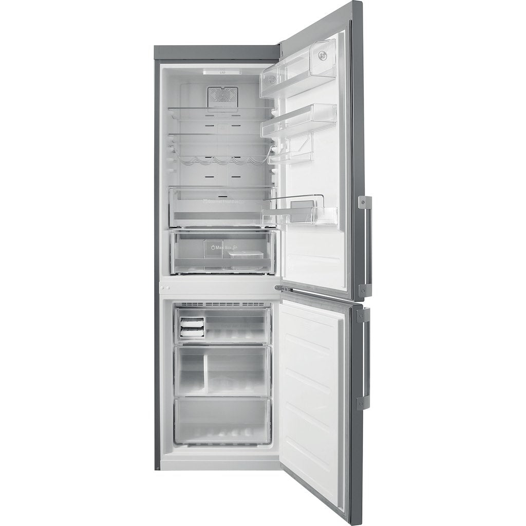 Hotpoint freestanding fridge freezer: frost free