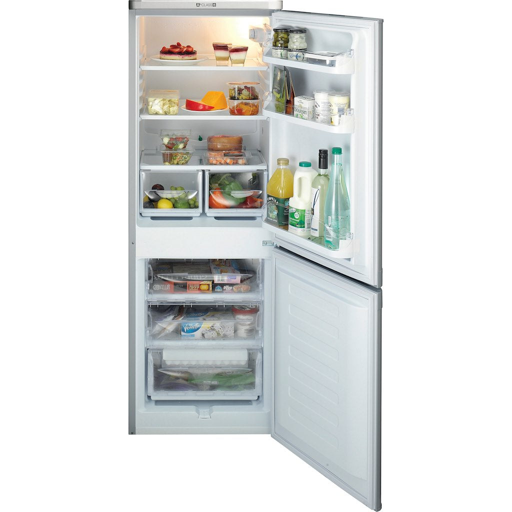 Freestanding fridge freezer
