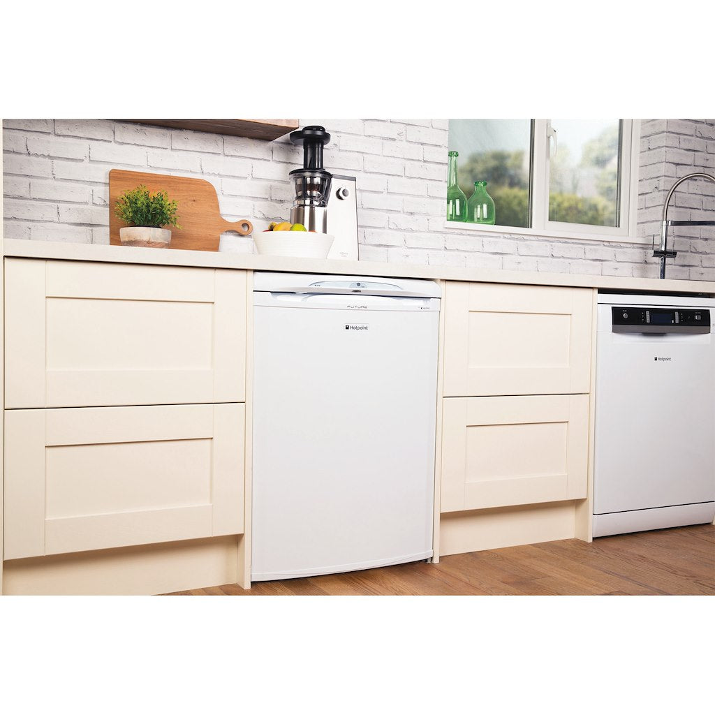 Hotpoint RLA36P 1 Fridge - White