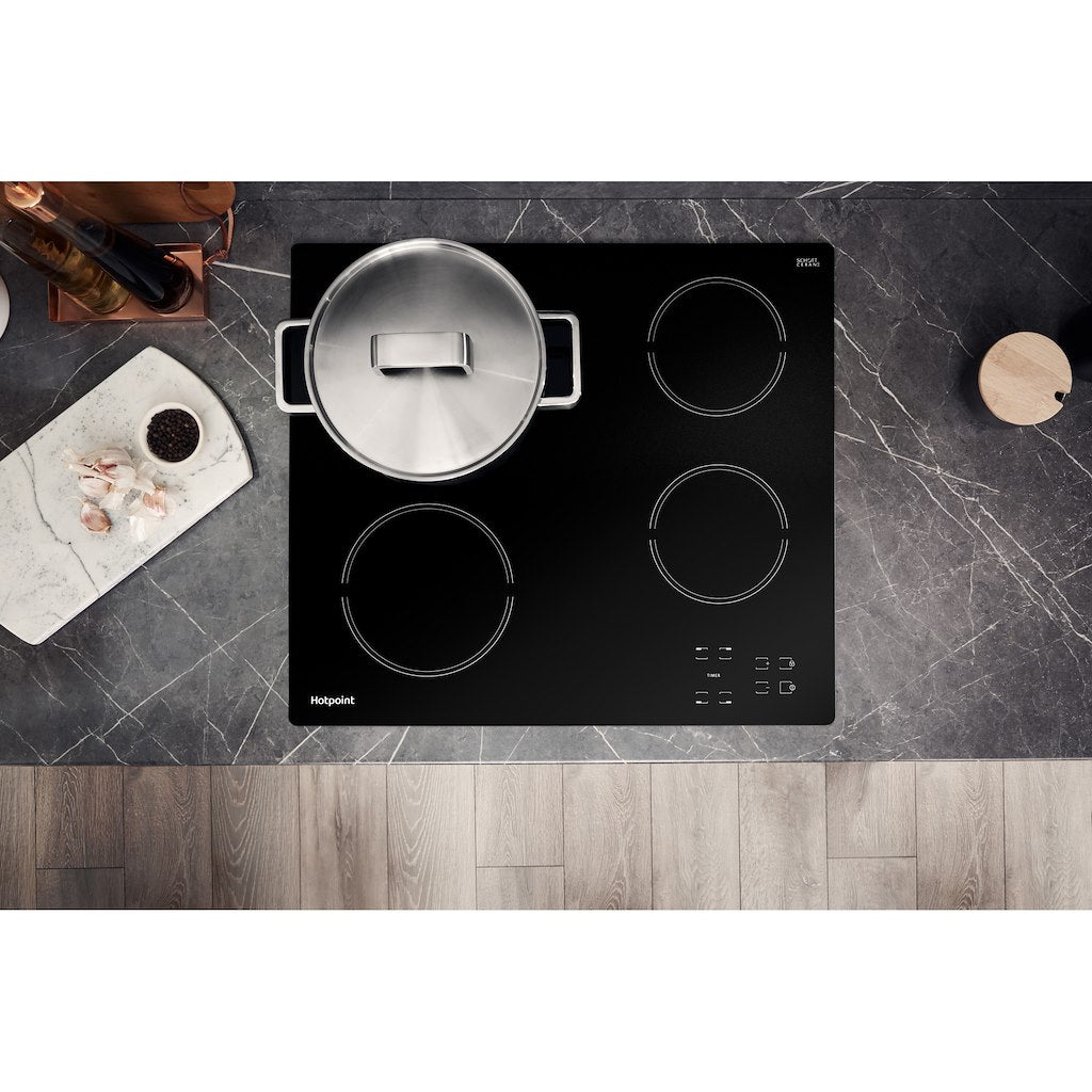 Hotpoint HR 651 CH Ceramic hob - Black