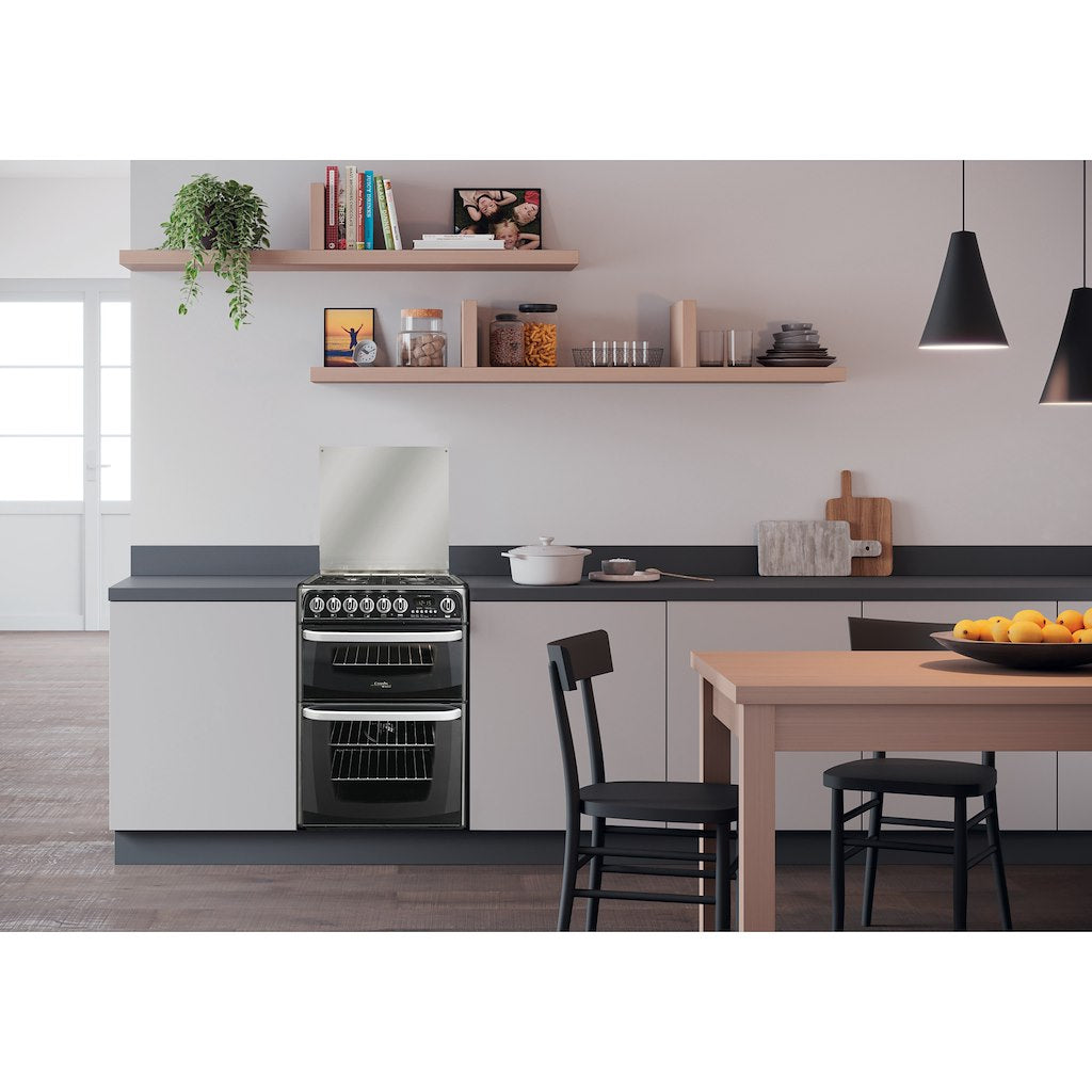 Hotpoint electric freestanding double cooker: 60cm