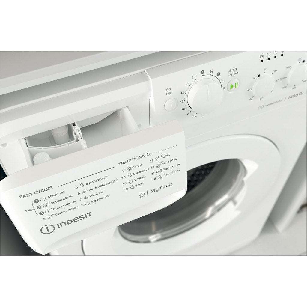 Indesit  Freestanding front loading washing machine: 9,0kg - MTWC 91495 W UK N