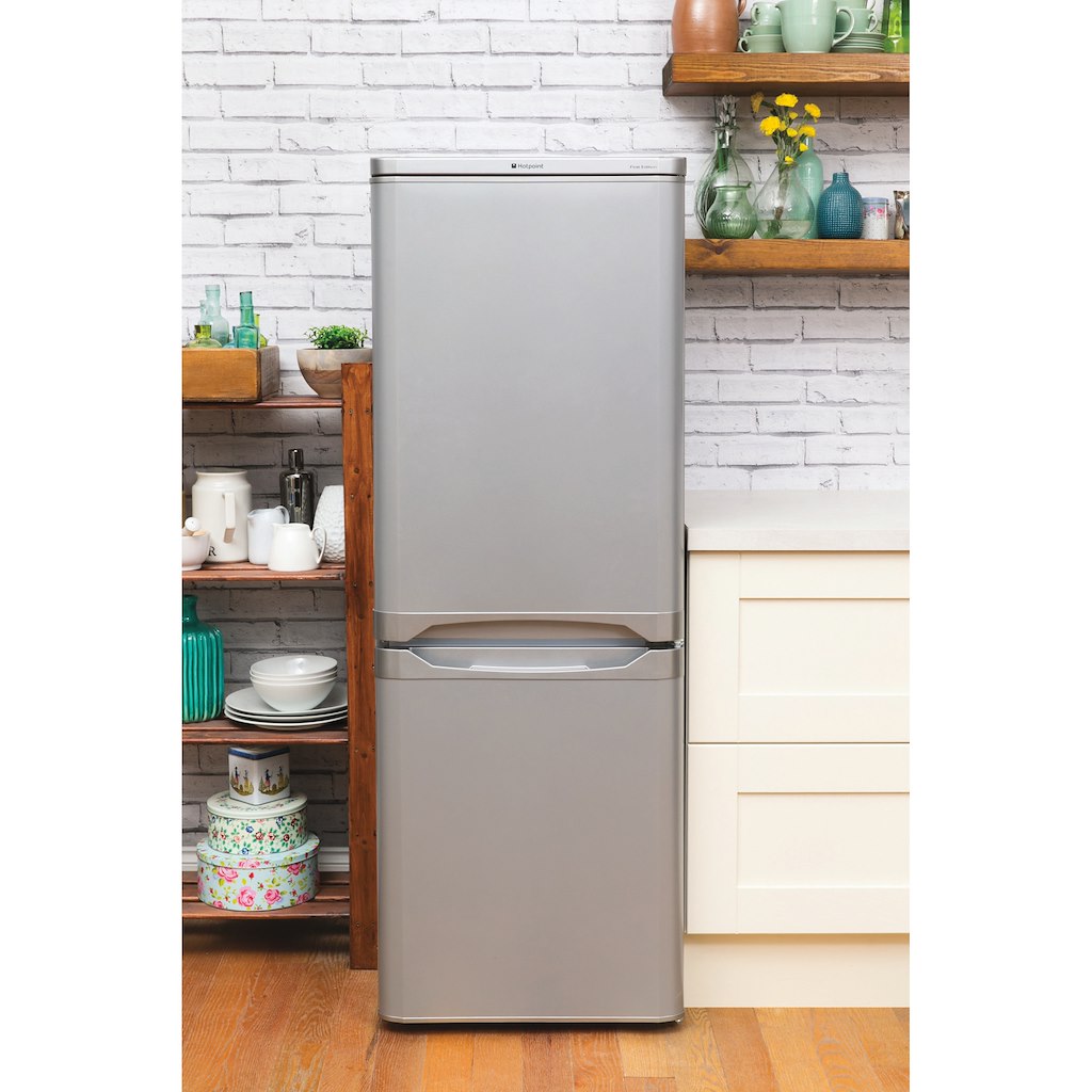Hotpoint freestanding fridge freezer