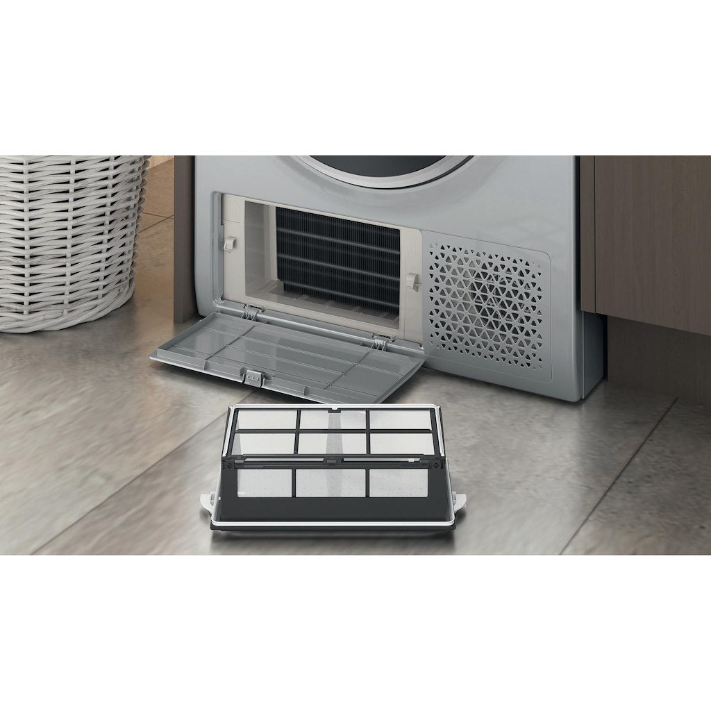 Hotpoint Crease Care NT M11 92SSK UK 9kg Heat Pump Tumble Dryer