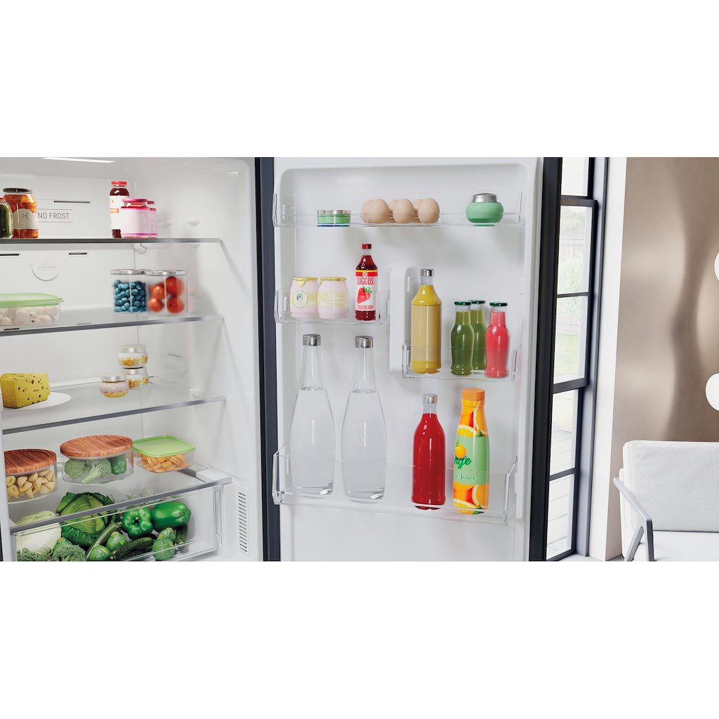 Hotpoint H5X 82O SK Fridge Freezer - Silver Black