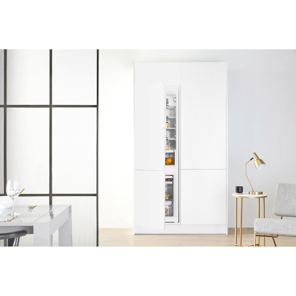 Whirlpool built in fridge freezer - ART 6550/A+ SF.1