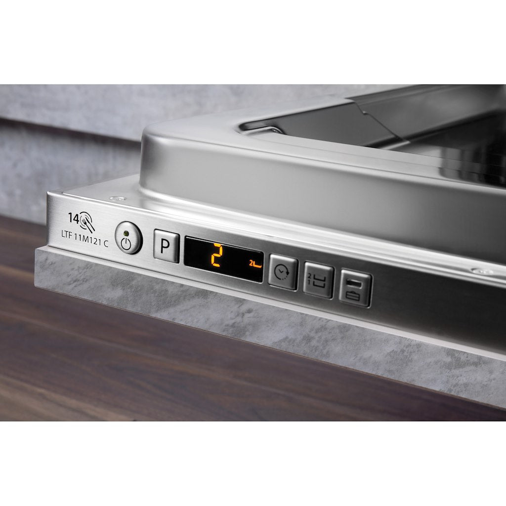 Hotpoint integrated dishwasher: full size, inox