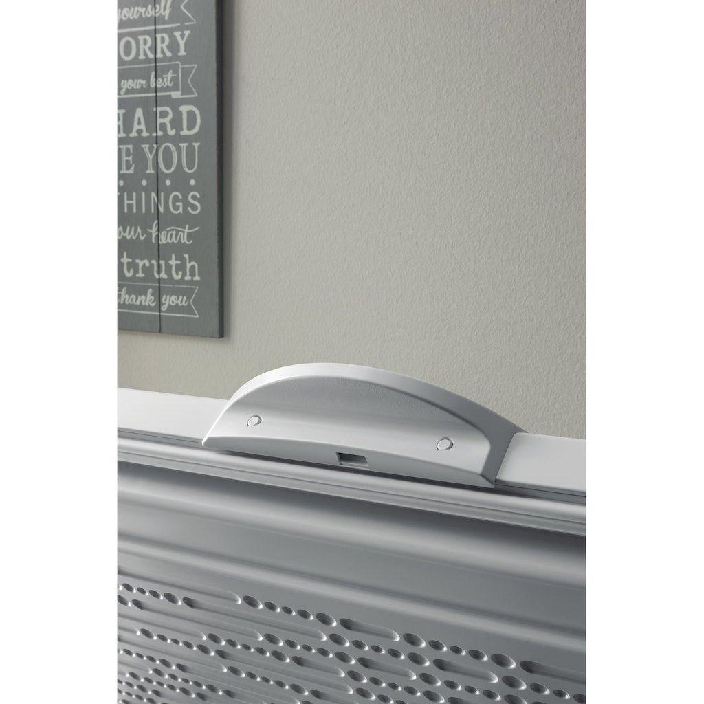 Low Frost  Chest Freezer with Inverter Compressor - White - 80.6CM - 202L