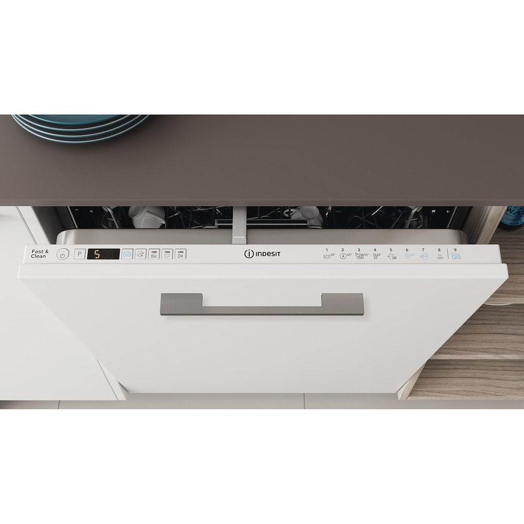 Integrated dishwasher: full size, white colour - DIO 3T131 FE UK