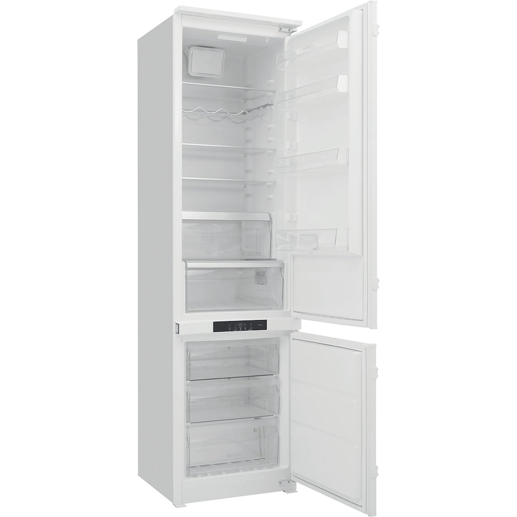 Hotpoint built in fridge freezer: frost free