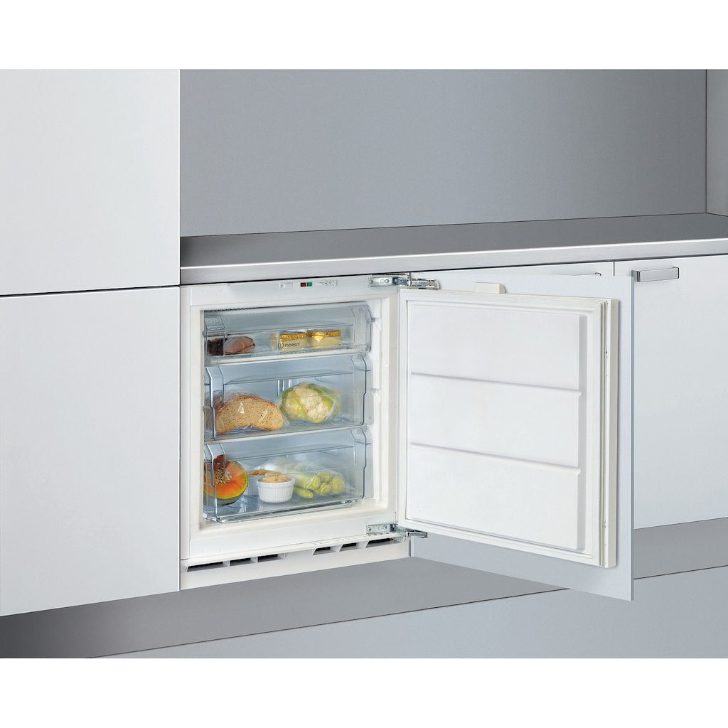 Integrated upright freezer - IZ A1.UK.1