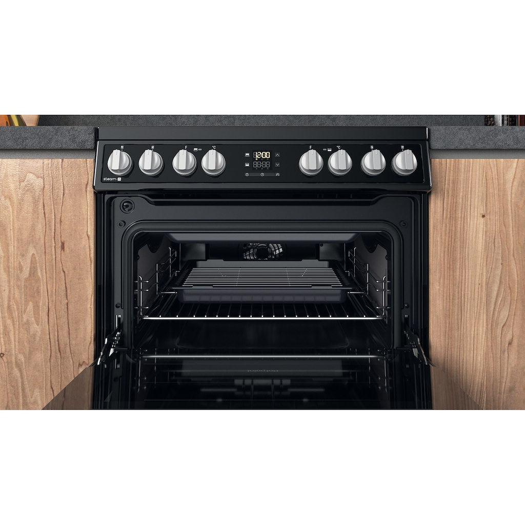 Hotpoint electric freestanding double cooker: 60cm