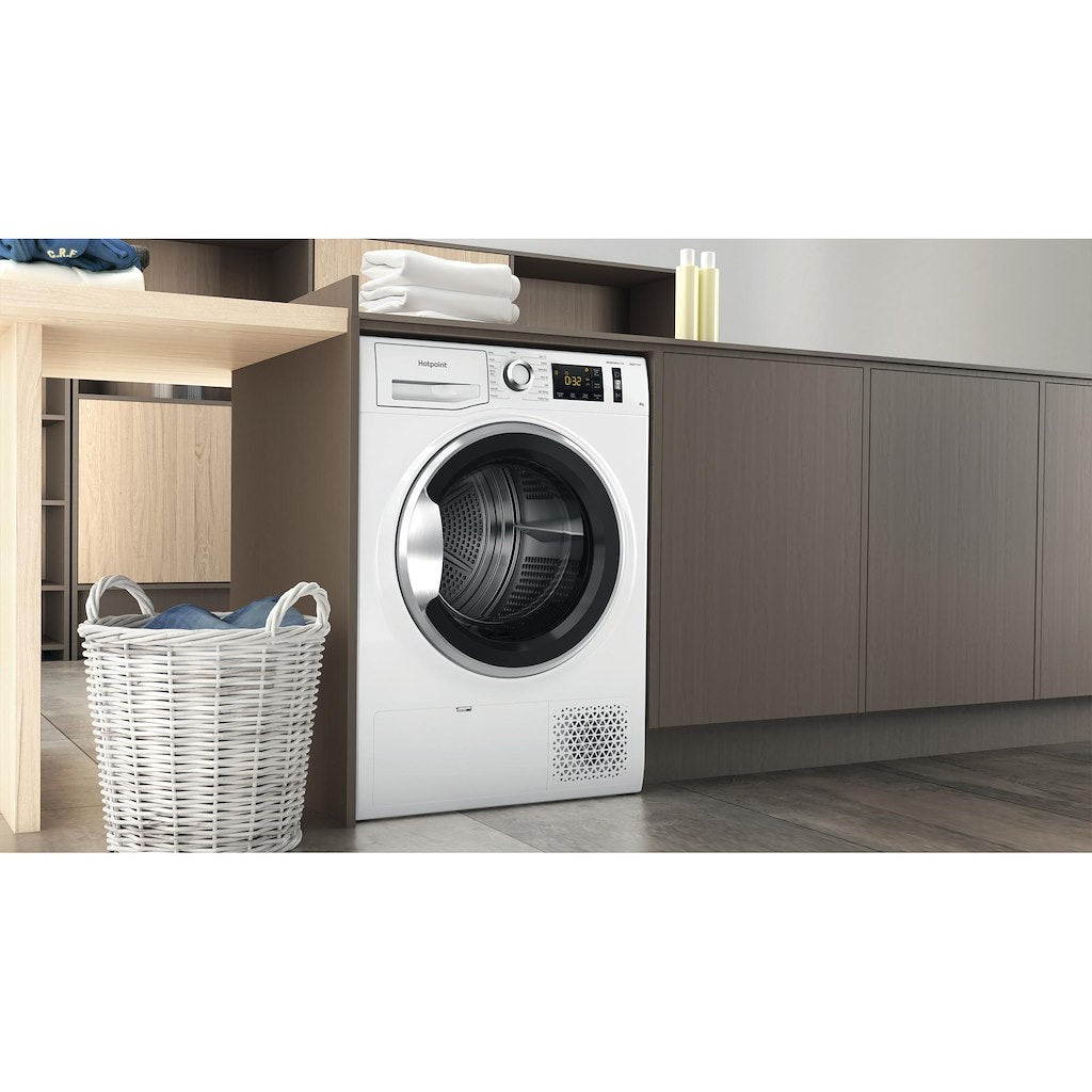 Hotpoint ActiveCare Heat Pump Tumble Dryer - White - 8kg - A++ Rated - NT M11 82XB