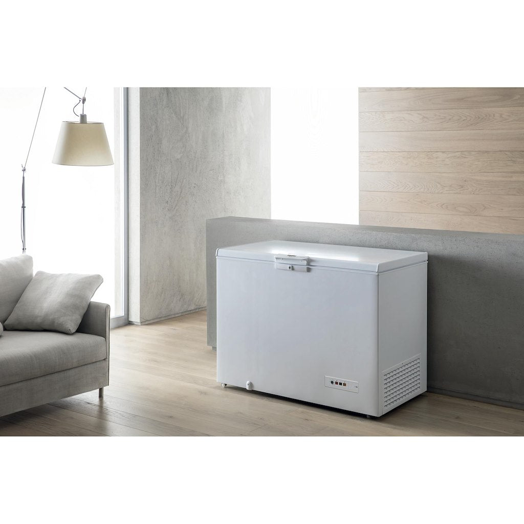 Whirlpool Chest Freezer: in White - WHM3111.1