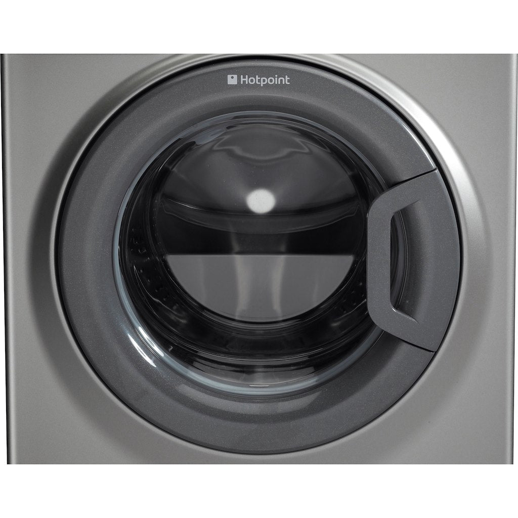 Hotpoint freestanding front loading washing machine: 7kg