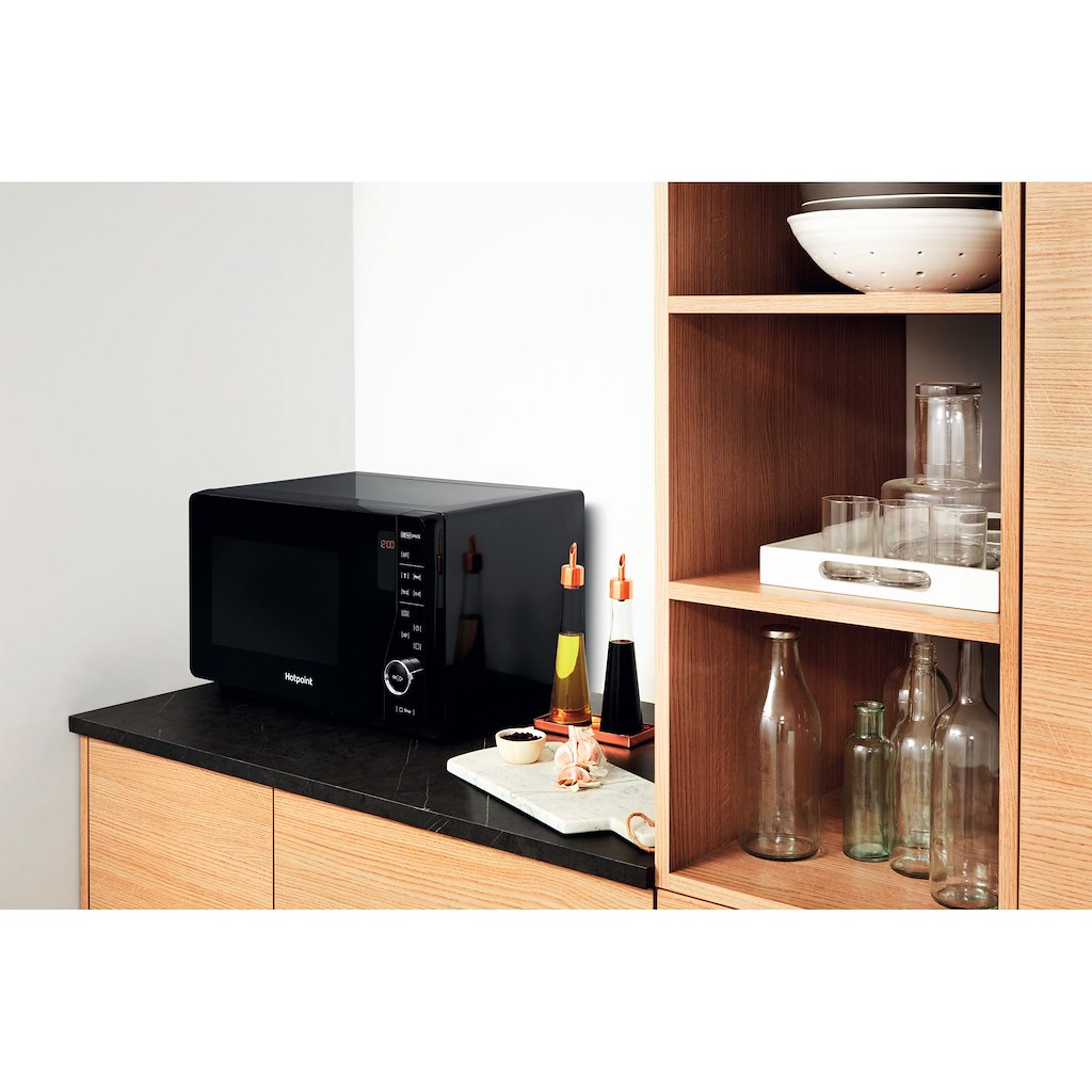 Hotpoint Ultimate Collection MWH 2621 MB Microwave - Black