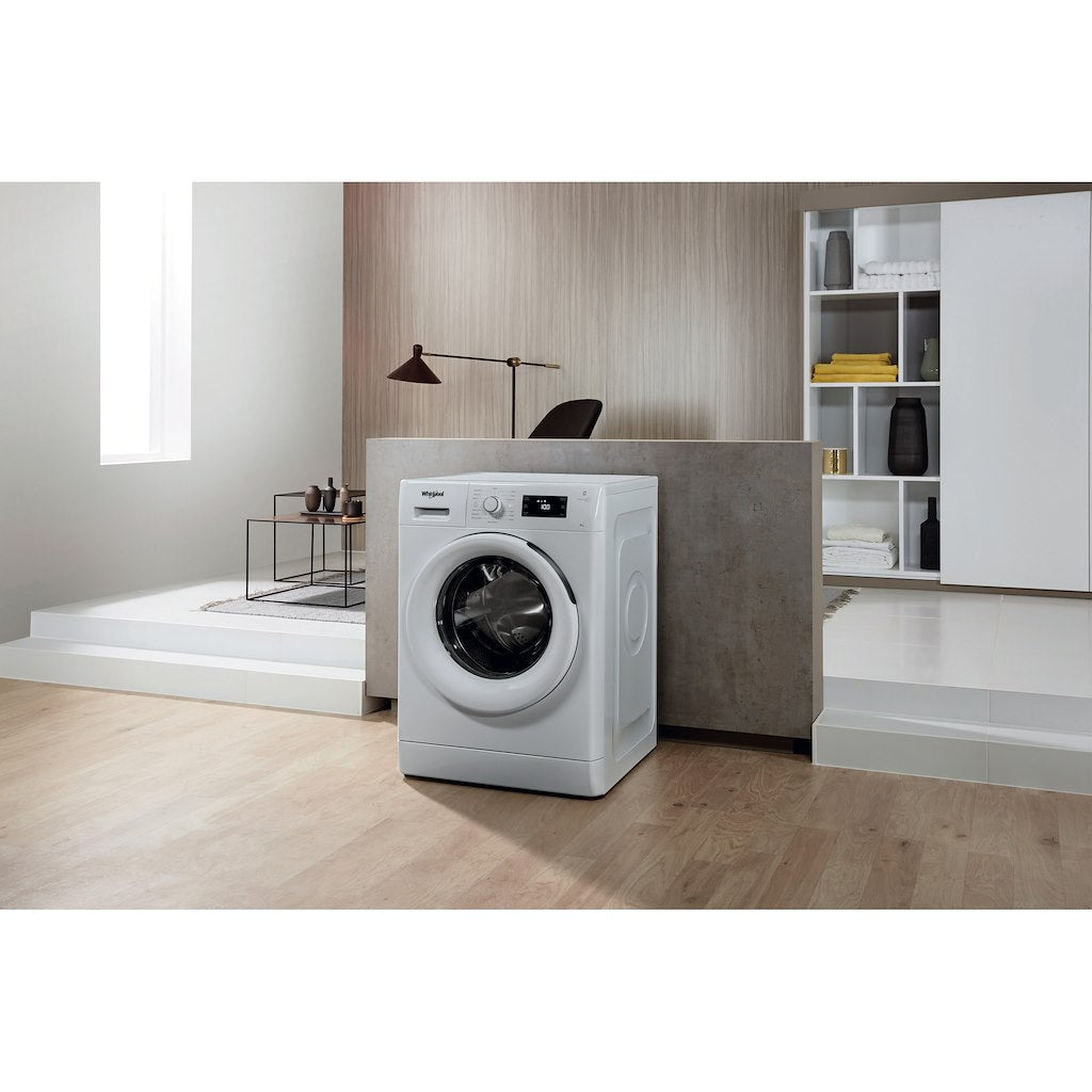 Whirlpool washing machine: 7kg - FWG71484W UK